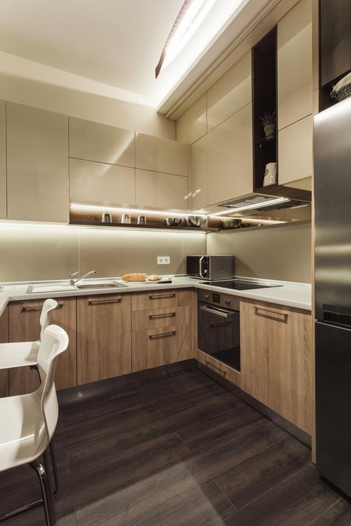 Modern Double Bedroom Apartment In Arkadia Odesa Exterior photo